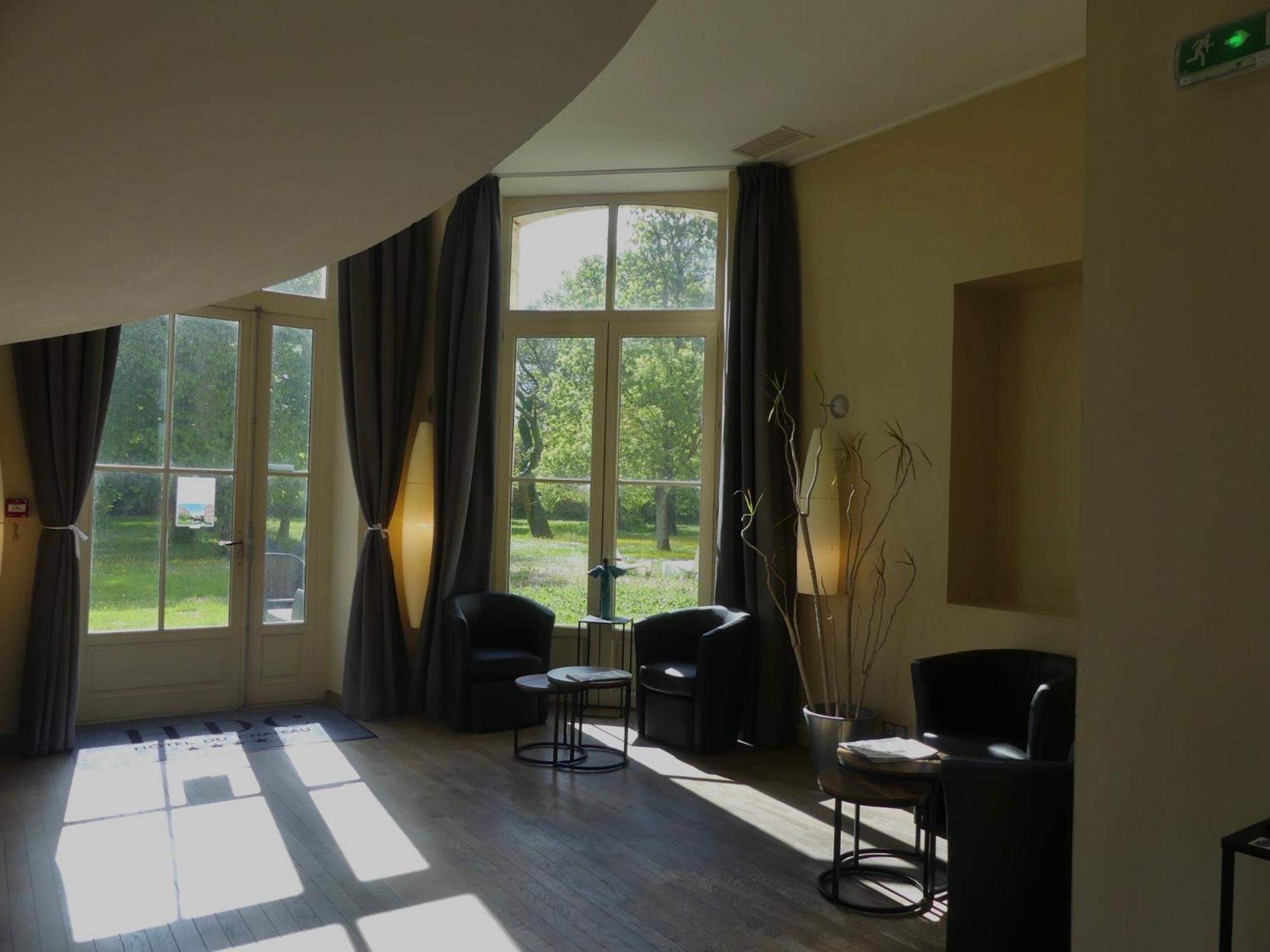 Hotel Et Spa Du Chateau Lagord Exterior photo